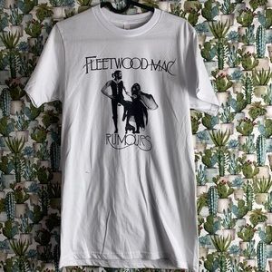 Fleetwood Mac T-shirt rumors